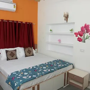 Rudra Guest house Varanasi