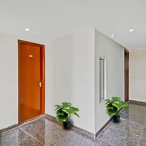Collection O Parth & Sargam Residency Hotel Gurgaon