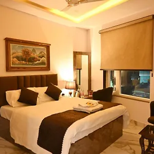 Brij Hotel Varanasi